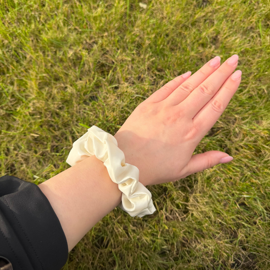 Plaukų gumelė „Frost Kiss“